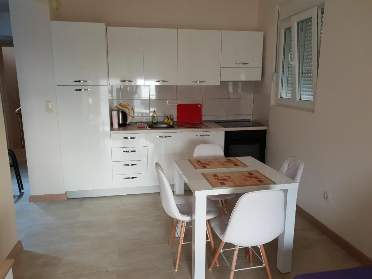Apartamento Sunset Tivat Exterior foto